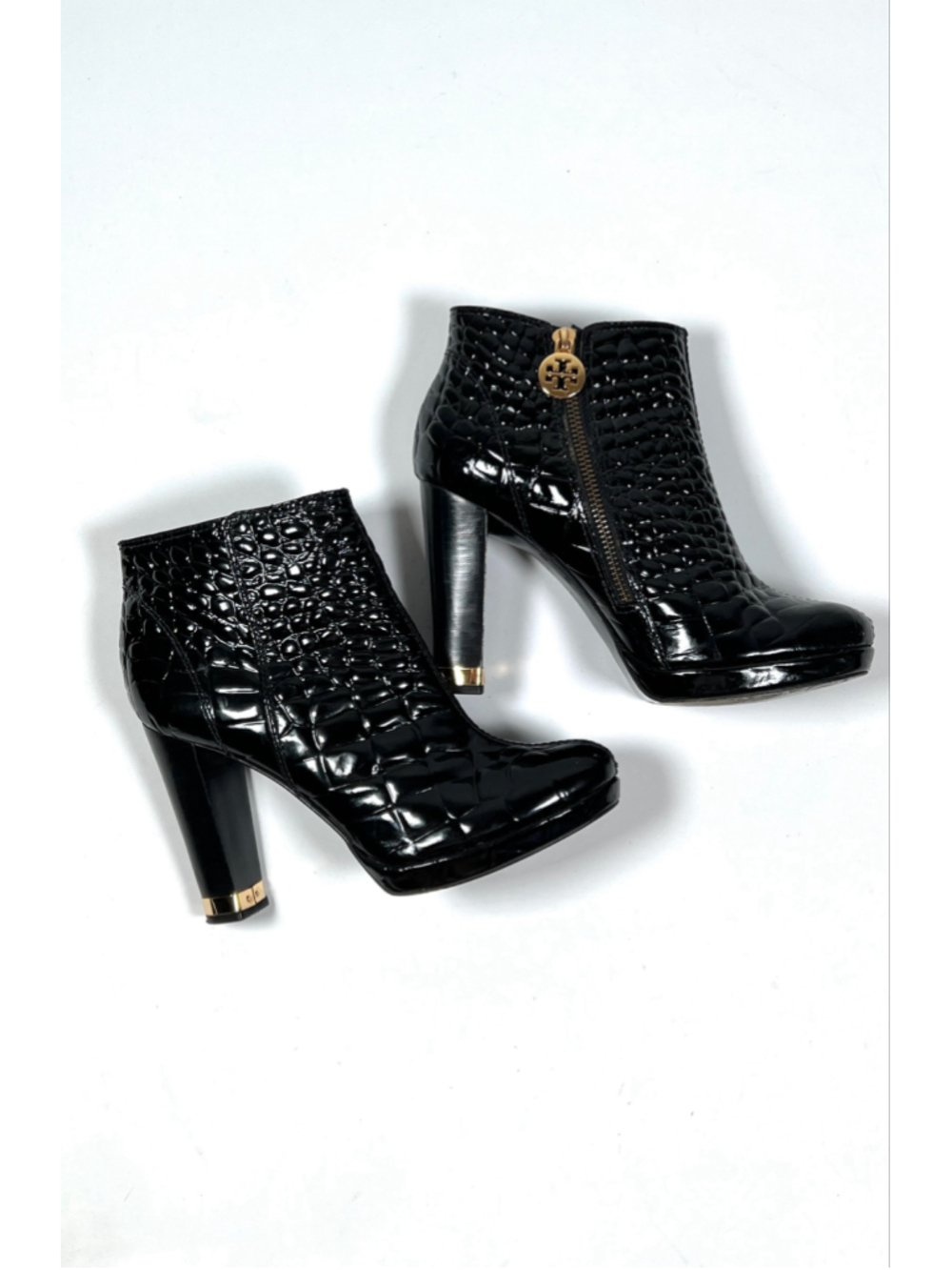 Tory Burch Womans Boots Black Crocodile Embossed Ankle Boots Size 7